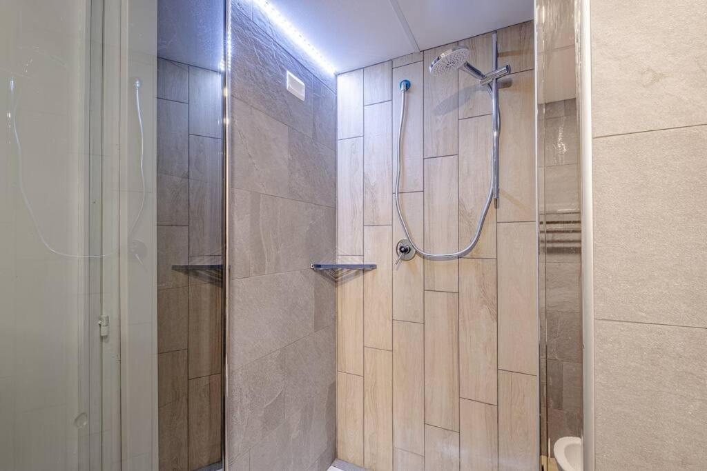 Modern Apartment At San Giovanni 罗马 外观 照片