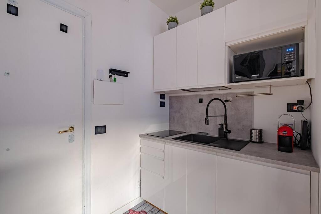 Modern Apartment At San Giovanni 罗马 外观 照片